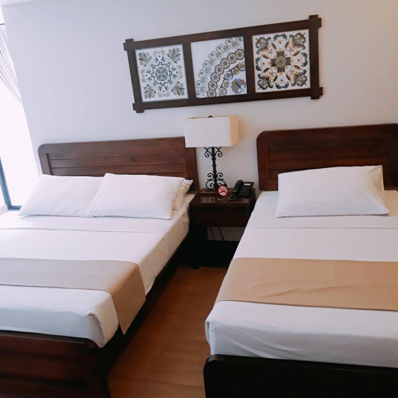 Casa Rubin Hotel Dumaguete City Exterior foto